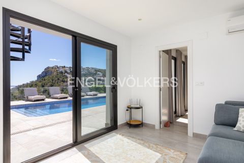 Villa i Moraira, Alicante, Moraira - € 1.750.000 | Ref: W-049ROV - foto 5